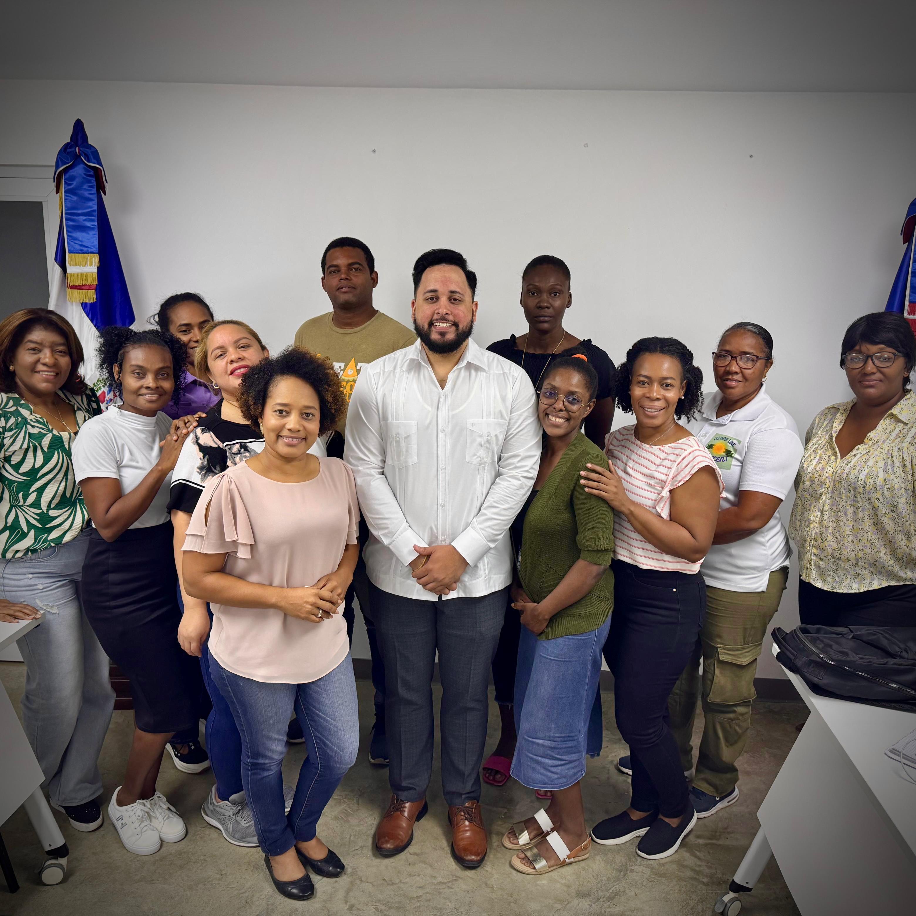 Promipyme imparte  Asistencia Técnica en Diseño y Creación de Contenido